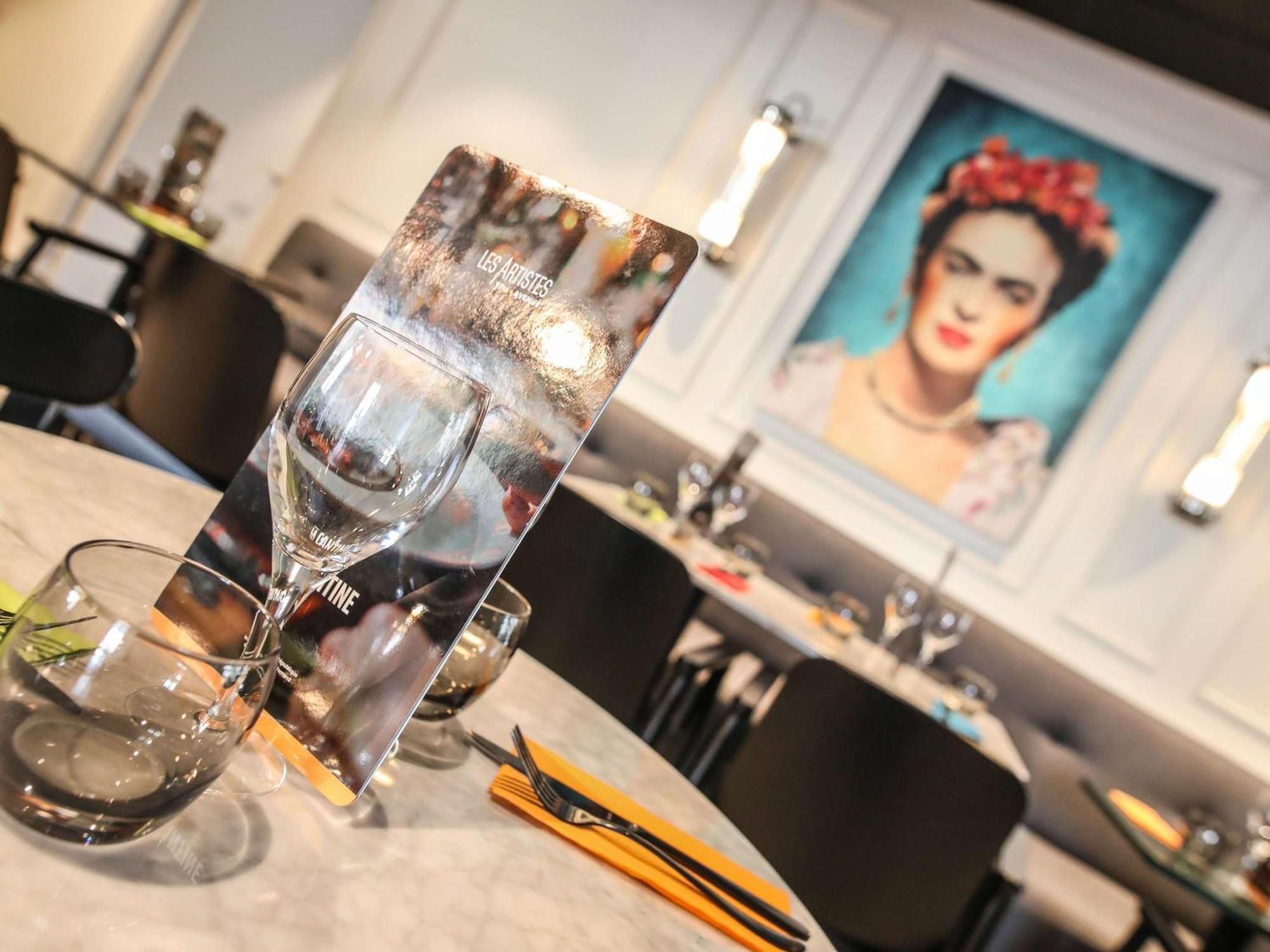 Ibis Styles Clermont-Ferrand Republique Hotel Екстериор снимка