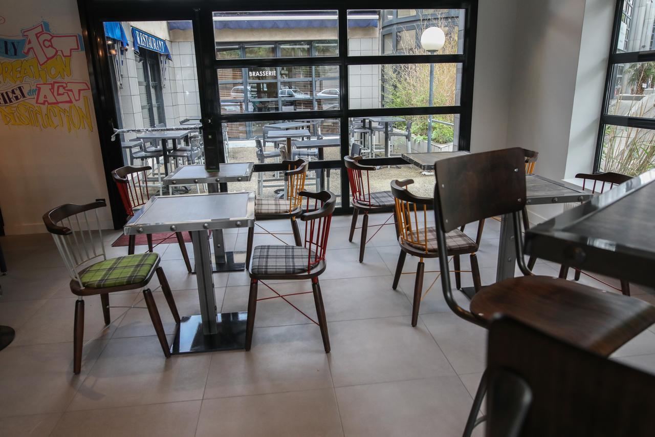 Ibis Styles Clermont-Ferrand Republique Hotel Екстериор снимка