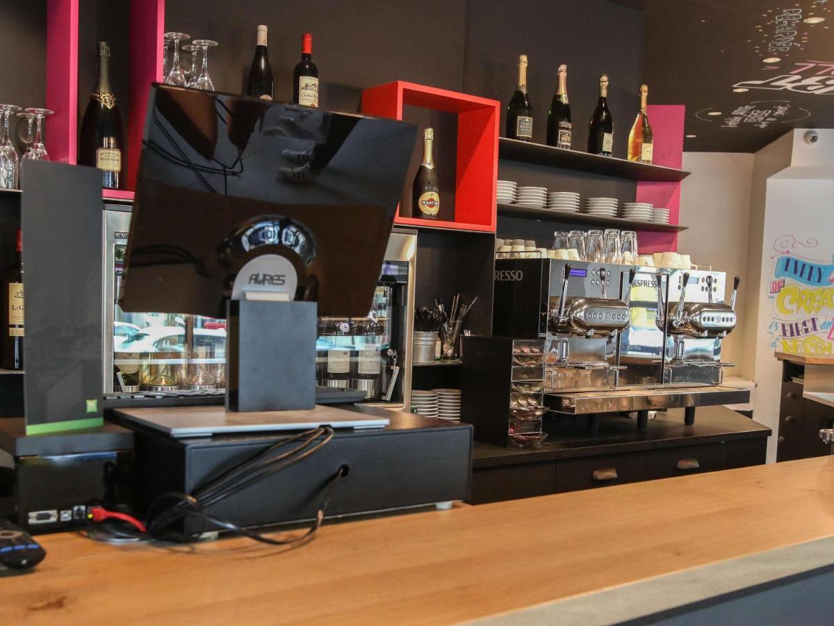 Ibis Styles Clermont-Ferrand Republique Hotel Екстериор снимка
