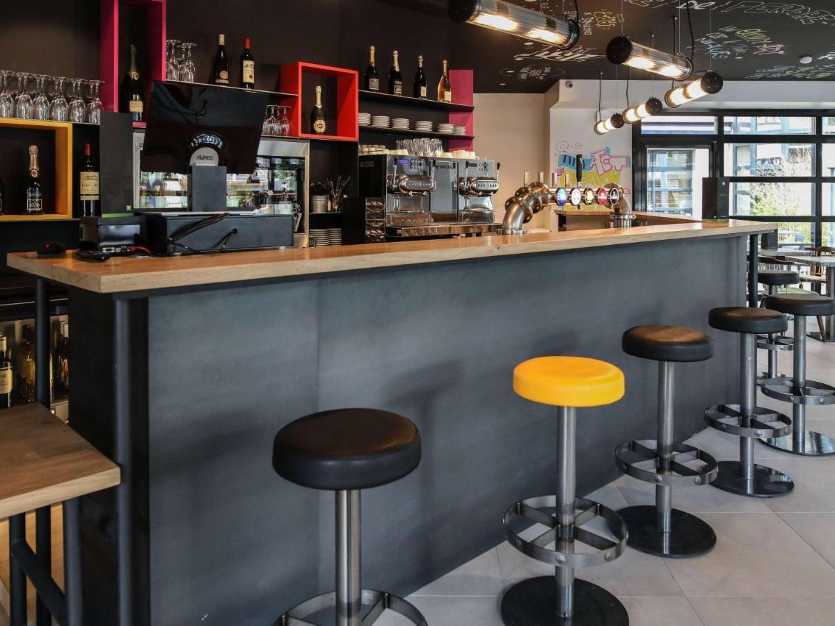 Ibis Styles Clermont-Ferrand Republique Hotel Екстериор снимка